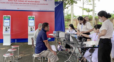 ETC & EPAY hỗ trợ lắp đặt kiosk khám sức khỏe tại huyện Tiên Lữ: Phát huy chính sách – Lan tỏa trách nhiệm